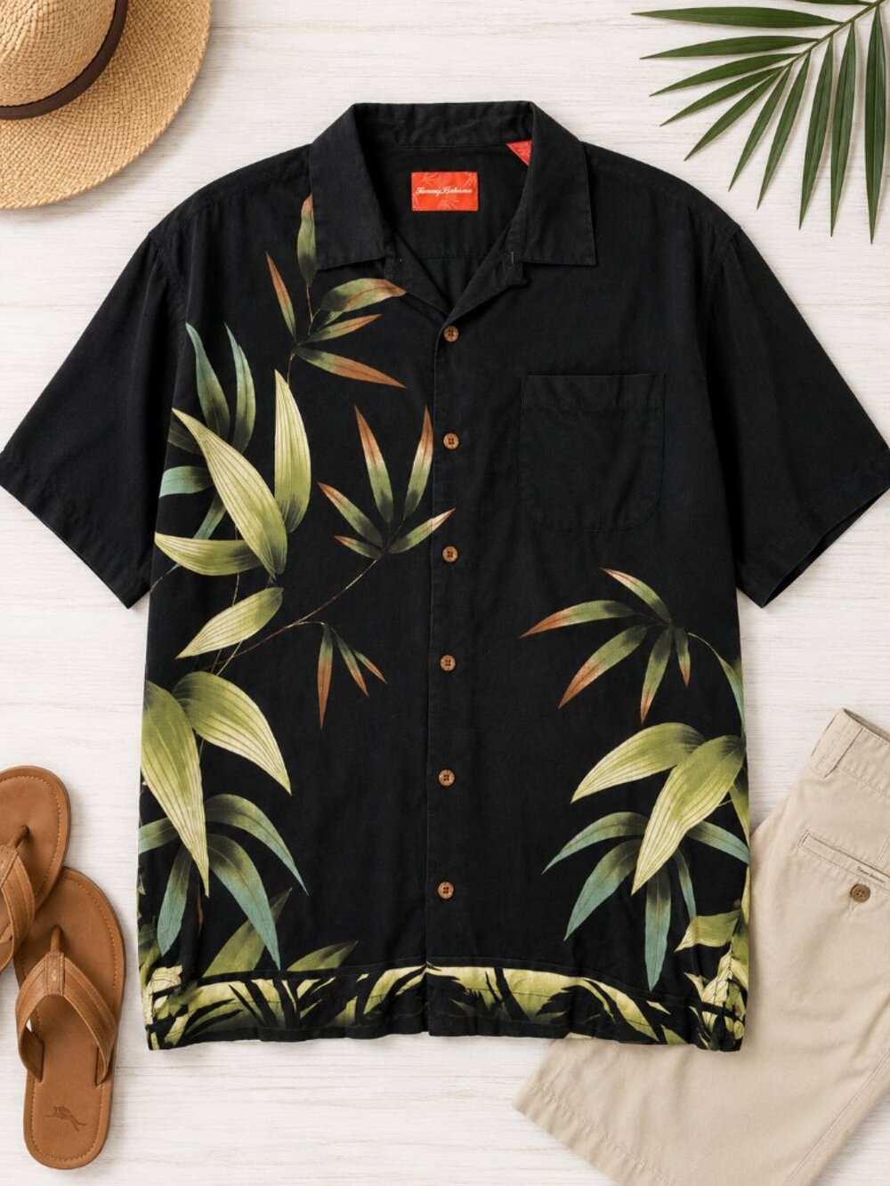 Tommy Bahama Men's Large Black Tropical Hawaiian Camp Shirt 100% Silk